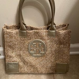 Beautiful Tory Burch tote for sale!